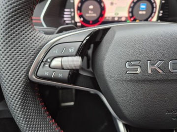 Skoda Octavia IV 2026 Skoda Octavia RS z placu 265KM Auto od ręki !!, zdjęcie 35