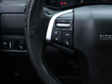 Isuzu D-Max II Single Cab Facelifting 1.9 Ddi 163KM 2017 Isuzu D-Max 1.9 D, Salon Polska, 4X4, Skóra, zdjęcie 22