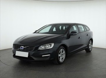 Volvo V60 I Kombi Facelifting 1.6 D2 115KM 2014 Volvo V60 D2, Navi, Klima, Klimatronic, Tempomat, zdjęcie 1