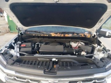 Chevrolet Silverado II 2023 Chevrolet Silverado 2023, 5.3L, 4x4, K1500 LTZ, od ubezpieczalni 5.3 355KM, zdjęcie 10