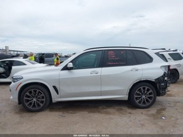 BMW X5 G05 2022 BMW X5 xDrive40I 2022 3.0l 3.0 Benzyna 335KM, zdjęcie 2