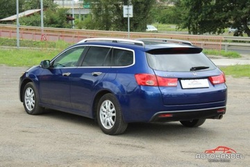 Honda Accord VIII Kombi 2.0 VTEC 156KM 2009 Honda Accord 2.0 156ps, Bogato wyposazony, Serwisowany w ASO, 1 Wlasciciel, zdjęcie 3