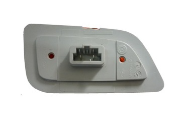 СВЕТОДИОДНЫЙ МАРКЕР НА КРЫШЕ ACTROS MERCEDES MP4 ЛЕВЫЙ