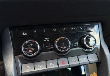 Skoda Karoq Crossover 1.5 TSI ACT 150KM 2019 Skoda Karoq 1.5 TSI DSG 150KM GWARANCJA bezwypadkowa virtual cockpit, zdjęcie 27