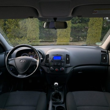 Hyundai i30 I Hatchback 1.4 109KM 2009 Hyundai i30 I 1.4 Benzyna 109KM Manual, zdjęcie 30