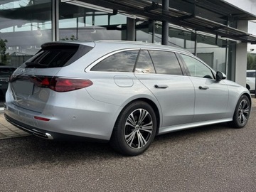 Mercedes Klasa E W214 Kombi 2.0 220d 197KM 2025 E Klasa 220 d Avantgarde Estate 2.0 (197KM) 2025, zdjęcie 3