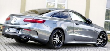 Mercedes Klasa E W213 Coupe 2.0 220d 194KM 2018 Mercedes E 220 2.0Cdi 195KM/Navi/ Alcantara/Parktr, zdjęcie 4