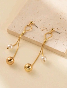Kolczyki złote długie asymetryczne łańcuszki frędzle z kulkami z perłami