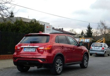 Mitsubishi ASX I SUV Facelifting 2016 1.6 117KM 2018 Mitsubishi ASX z Gwarancja Bezwypadkowy 100 1.6 Benzyna 117KM, zdjęcie 4