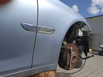 BLATNÍK PRAVÝ BMW F01 896/5 BLUEWATER DO ZALOŽENÍ