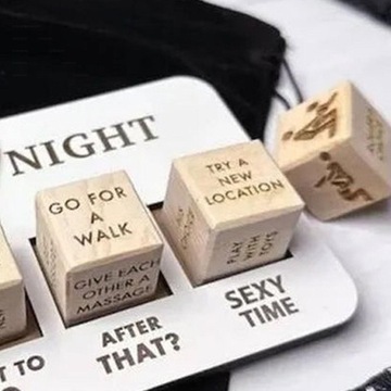 Emocje czekają: zestaw kości „Date Night” After Dark