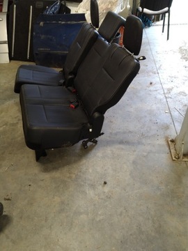 VOYAGER TOWN & COUNTRY CARAVAN 11-20R POHOVKA 3 ŘADA KŮŽE