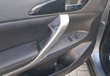 Mitsubishi Eclipse Cross 2021 Mitsubishi Eclipse Cross 2.4 PHEV Instyle Plus 2.4 Benzyna 98KM, zdjęcie 17