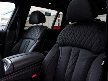 BMW X7 SUV Facelifting 3.0 40d 352KM 2025 BMW X7 xDrive40d Sport Suv 3.0 (352KM) 2025, zdjęcie 2