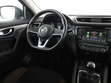 Nissan Qashqai II Crossover Facelifting 1.3DIG-T 140KM 2019 Nissan Qashqai full LED navi klima auto panorama, zdjęcie 15
