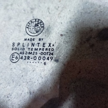 ALFA ROMEO 159 SKLO (OKNO) DVEŘE LEVÝ ZADNÍ KOMBI 07R
