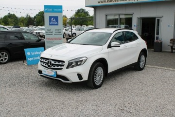 Mercedes GLA I Off-Roader Facelifting 1.6 180 122KM 2019 Mercedes GLA 180 F-vat Salon Polska Automat, zdjęcie 1