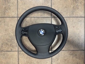 KOMPLETNÍ MULTIFUNKČNÍ VOLANT BMW 5 F10 F11 Z ULOŽENÍ STAV IDEÁLNÍ