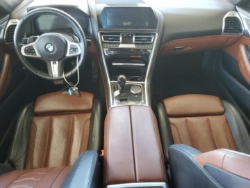 BMW Seria 8 II 2022 BMW Seria 8 M850XI 2022 4.4 Benzyna 523KM, zdjęcie 8