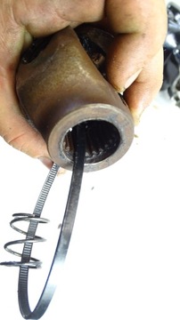 Honda Magna VF 700/750 Отличается Карданным Валом Привода