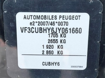 Peugeot 2008 I SUV Facelifting 1.6 BlueHDi 99KM 2018 Peugeot 2008 1.6 HDI 99 KM Climatronic CarPlay, zdjęcie 16