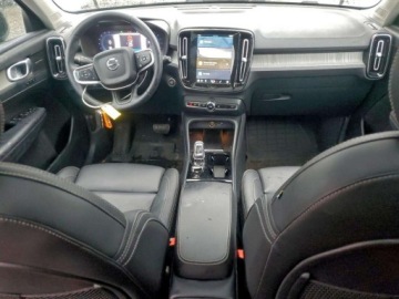 Volvo XC40 2024 Volvo XC 40 Ultimate 2024 2.0 Benzyna 247KM, zdjęcie 8
