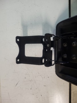 LOKETNÍ OPĚRKA PEUGEOT 407 EVROPA