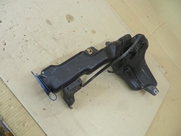 ZBIORNICZEK SPRYSKIWACZY MERCEDES W204 A2048601560