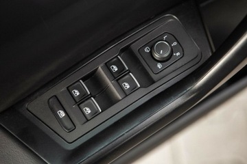 Volkswagen T-Roc I SUV 1.5 TSI ACT 150KM 2020 Volkswagen T-Roc 1.5 Benzyna 150KM, zdjęcie 18