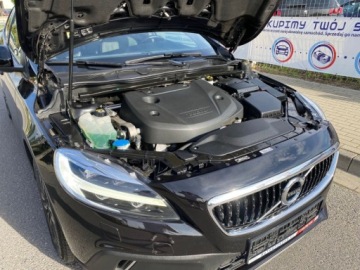 Volvo V40 II Hatchback Facelifting 2.0 D2 120KM 2017 Volvo V40 CROSS COUNTRY LEDY NAWIGACJA PARKTRONIC KLIMA PODGRZEWANE FOTELE, zdjęcie 19