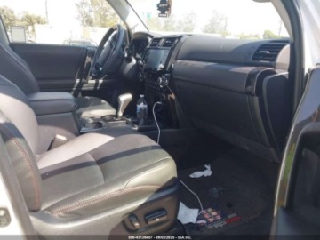 Toyota 2024 Toyota 4-Runner 2024 4.0l 4.0 Benzyna 270KM, zdjęcie 9