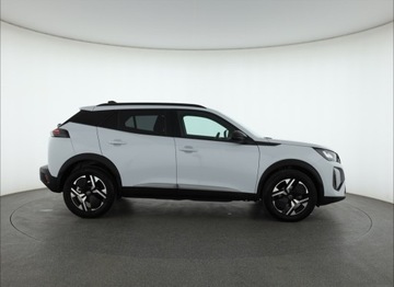 Peugeot 2008 II SUV 1.2 PureTech 100KM 2023 Peugeot 2008 1.2 PureTech, Salon Polska, zdjęcie 5