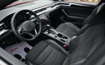 Volkswagen Arteon Fastback Facelifting 2.0 TDI SCR 150KM 2021 Volkswagen Arteon 2,0 TDI 2X R-LINE DSG HEDA UP Nawigacja Kamera Virtual, zdjęcie 15