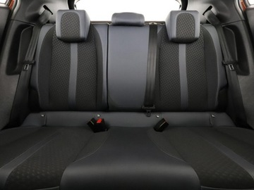 Peugeot 2008 II SUV 1.2 PureTech 130KM 2020 Peugeot 2008 Allure automat virtual kamera, zdjęcie 17