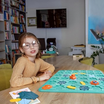 LOGICZNA PLANSZOWA GRA UKŁADANKA LABIRYNT BUDOWANIE DROGI NA PREZENT KLOCKI