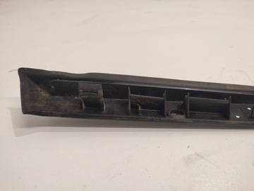 CITROEN C5 III НАКЛАДКА ПЕРЕДНЕГО ОКНА ПРАВАЯ KGNC