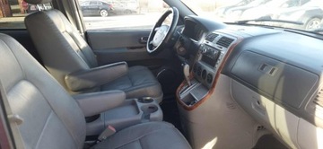 Kia Carnival I 2.9 CRDi 144KM 2005 Kia Carnival Ozarow Mazowiecki 2.9 diesel 2005 rok produkcji (AUTOMAT), zdjęcie 7