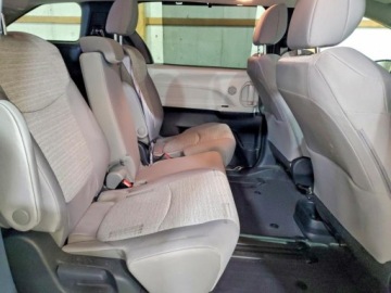 Toyota Sienna III 2025 Toyota Sienna Le 2025 2.5 Benzyna 189KM, zdjęcie 10