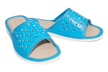 Женские тапочки