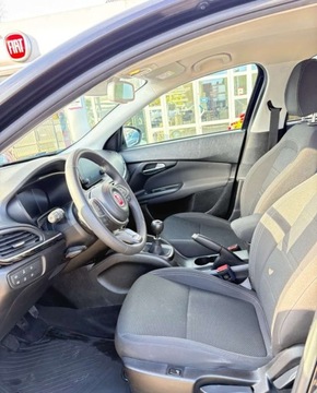Fiat Tipo II Hatchback Facelifting 1.6 MultiJet 130KM 2022 Fiat Tipo Fiat Tipo 1.6 MultiJet 1.6 Diesel 130KM, zdjęcie 9