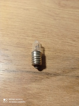 ŻARÓWKA LATARKA 2,8V 0,85A E10 Ansmann