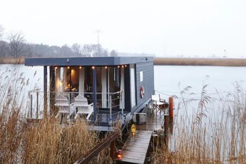 Стильный плавучий дом - Дом на воде Свиноуйсьце