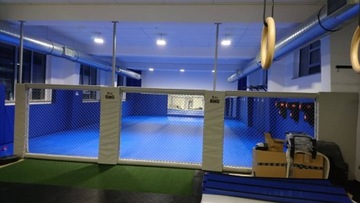 PANELE MMA W FORMIE ŚCIAN DO OKTAGONU RING