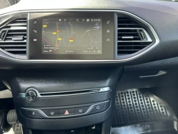 Peugeot 308 II SW Facelifting 1.2 PureTech 130KM 2018 Peugeot 308 Navi, Climatronic, Tempomat, Gwarancja, zdjęcie 22