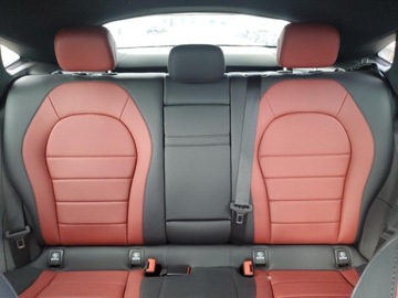 Mercedes GLC C254/X254 2022 Mercedes-Benz GLC Coupe 300 4Matic 2022 2.0l 2.0 Benzyna 255KM, zdjęcie 10