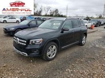 Mercedes GLB 2021 Mercedes-Benz GLB Glb 250 4matic 2.0 Benzyna 221KM