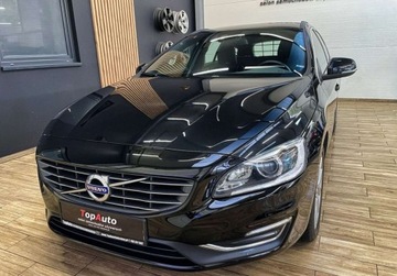 Volvo V60 I Kombi Facelifting 2.0 T3 DRIVE-E 152KM 2016 Volvo V60 T3 152KM SKORA BEZWYPADKOWY navi MANUAL gwarancja 2.0, zdjęcie 12