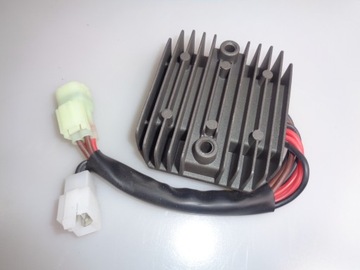 REGULATOR NAPIĘCIA SUZUKI VL 1500 INTRUDER 05-09