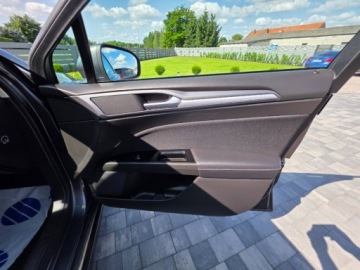 Ford Mondeo V Kombi 1.5 EcoBoost 160KM 2018 Ford Mondeo 1.5 EcoBoost 160Ps Navi Ledy Alu Piekny Gwarancja 1.5 Benzyna, zdjęcie 24
