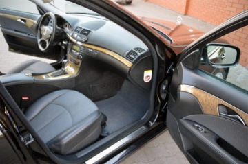 Mercedes Klasa E W211 Kombi S211 2.1 (220 CDI) 170KM 2008 Mercedes-Benz w211 E220 cdi 170PS Avandgarde, zdjęcie 11